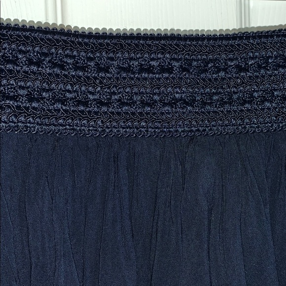 AEROPOSTALE | Navy, flow skirt - Picture 3 of 5